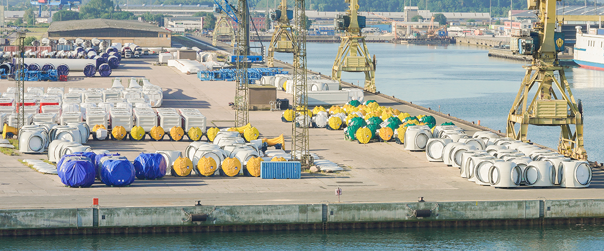 Offshore renewable energy port Offshore renewable energy port
