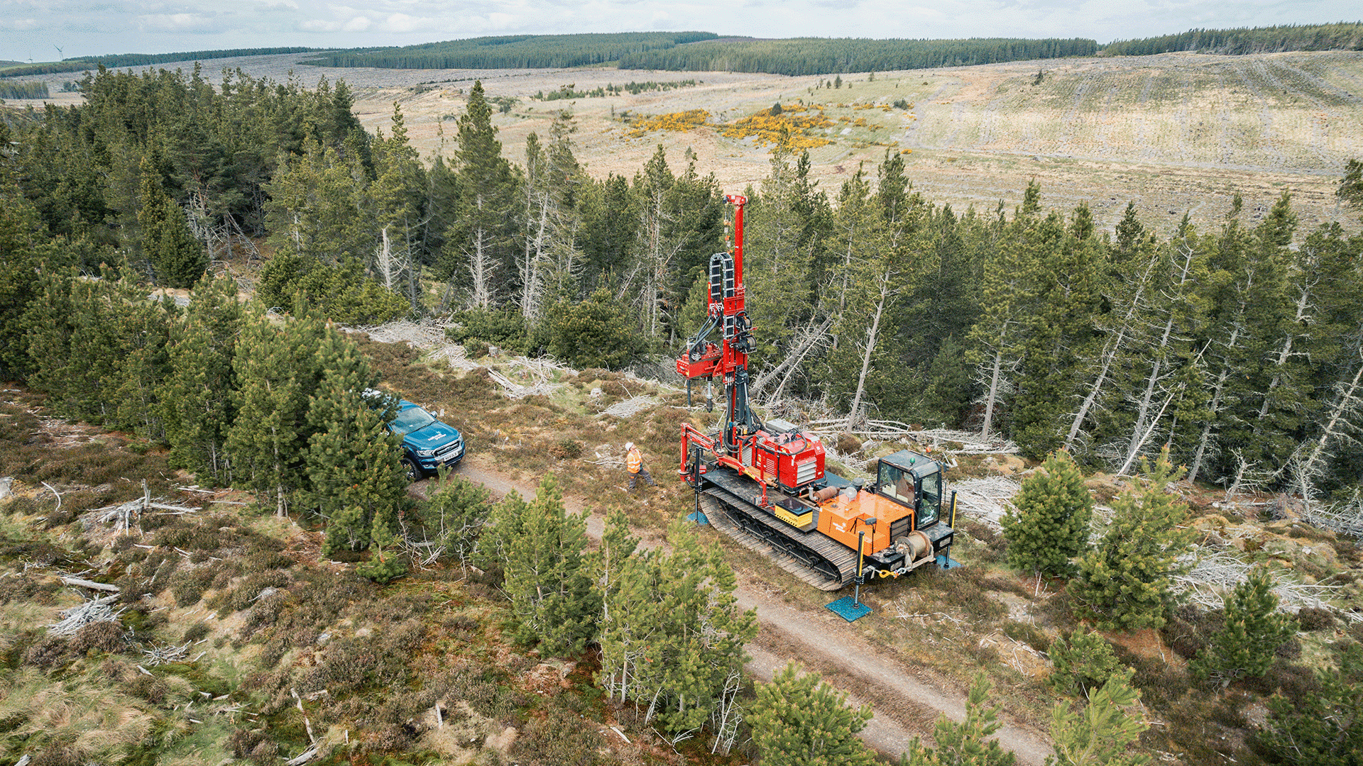 Natural Power's sonic drill rig Natural Power's sonic drill rig