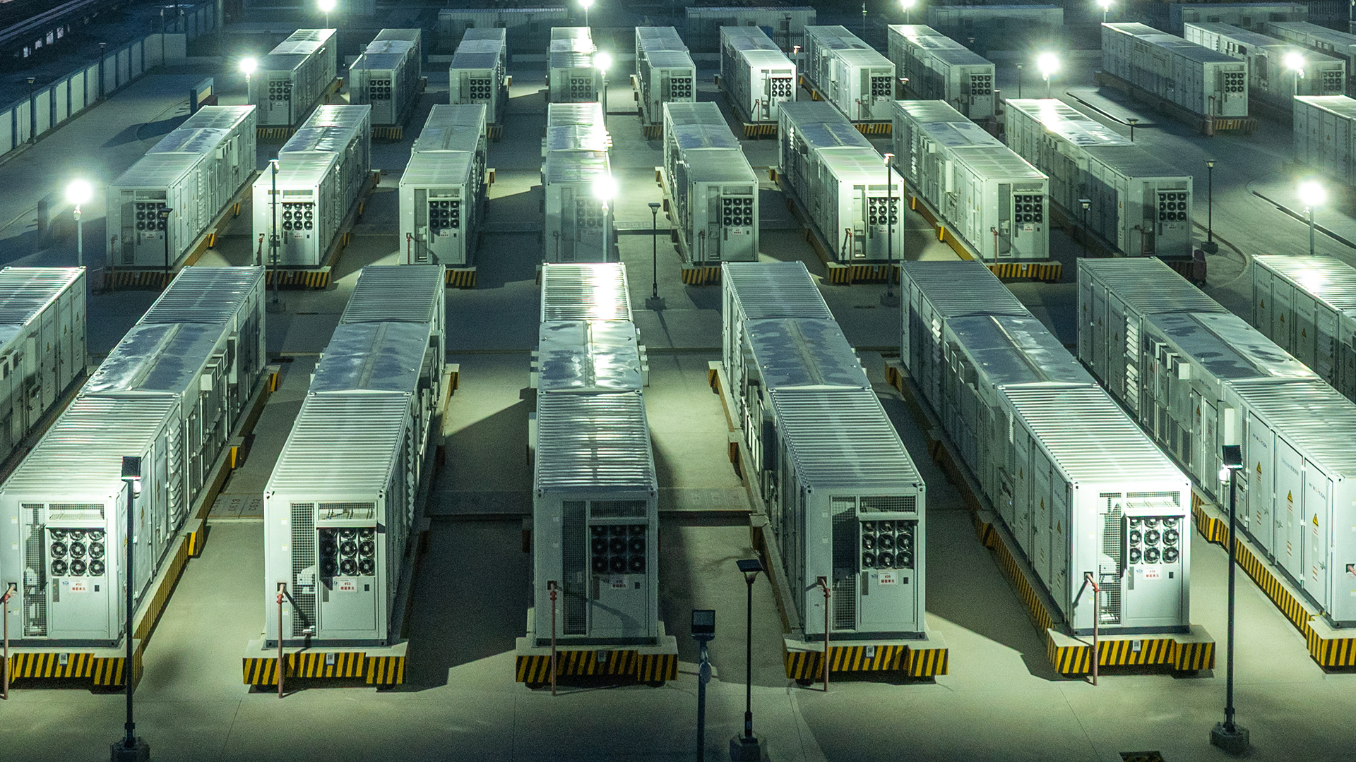 Battery storage at night